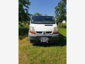 renault-trafic-2-minibus-2004-manual-348000-km-diesel-1