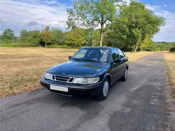 SAAB 900 (2E GENERATION) II 2.0 3P