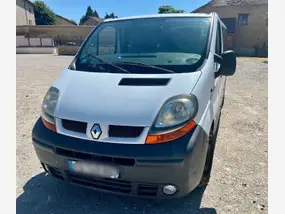 renault-trafic-2-minibus-2005-manual-323700-km-diesel-1
