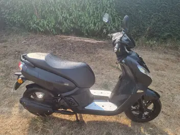 peugeot-tweet-50-2024-1541-km