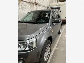 LAND ROVER