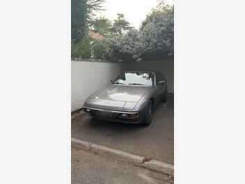 PORSCHE