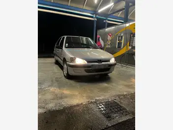 PEUGEOT