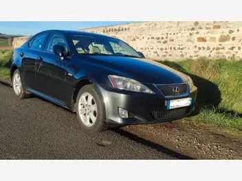 LEXUS