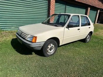 PEUGEOT