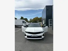 opel-astra-vi-2023-auto-32800-km-hybrides-1