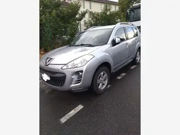 PEUGEOT