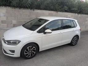 volkswagen-golf-sportsvan-2017-manual-95000-km-essence-1