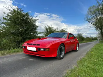 PORSCHE