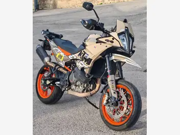 ktm-smt-890-2023-26700-km