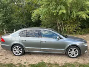 skoda-superb-ii-phase-2-2012-manual-188000-km-diesel-1