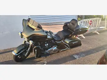 HARLEY DAVIDSON ULTRA LIMITED LOW 1745