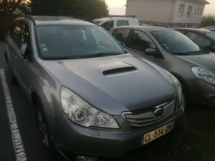SUBARU LEGACY