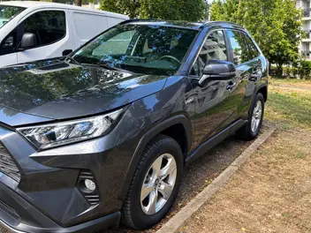 toyota-rav-4-v-2021-auto-212000-km-hybrides