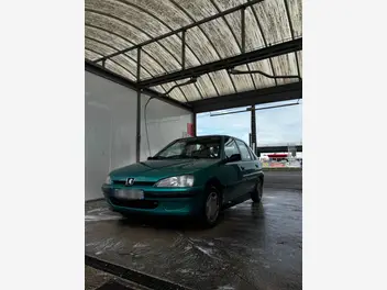 PEUGEOT
