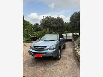 LEXUS