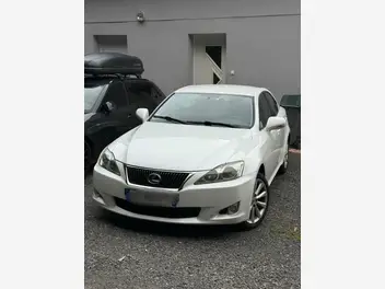 LEXUS