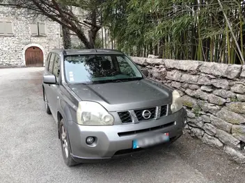 NISSAN