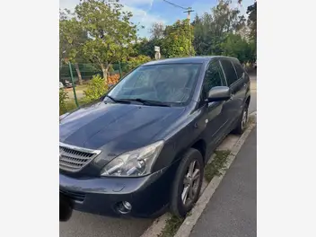 LEXUS