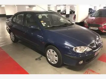 RENAULT