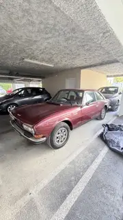 PEUGEOT 504