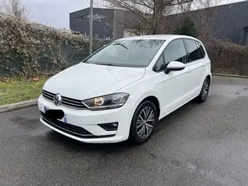 volkswagen-golf-sportsvan-2016-auto-146300-km-essence