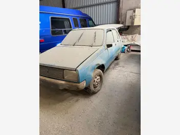 RENAULT