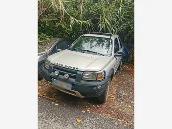 LAND ROVER