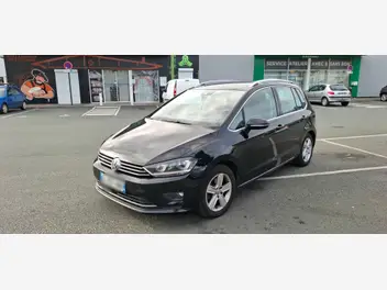 volkswagen-golf-sportsvan-2014-auto-106000-km-essence