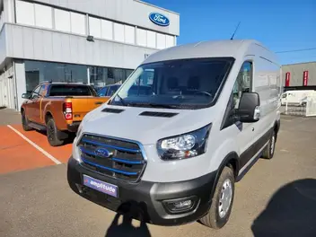 ford-transit-iv-phase-2-2023-auto-8000-km-électrique