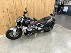 triumph-rocket-iii-2500-2021-manual-3500-km-essence-3