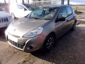 renault-clio-iii-collection-phase-2-2012-manual-130500-km-essence-1
