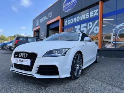AUDI TT RS