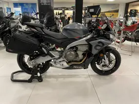 aprilia-tuono-660-2025-manual-150-km-essence-1