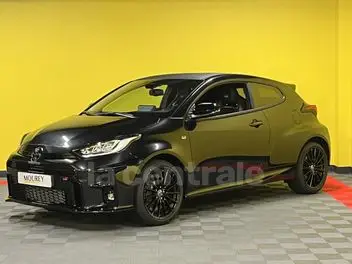 toyota-yaris-iv-gr-2023-manual-500-km-essence