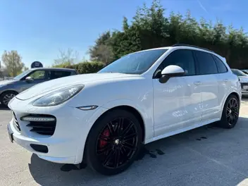 porsche-cayenne-ii-2012-auto-116900-km-essence