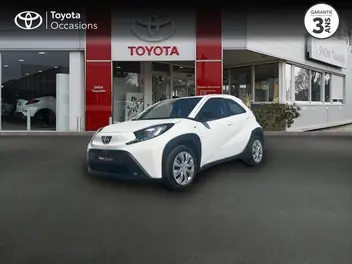 toyota-aygo-x-2025-manual-8000-km-essence