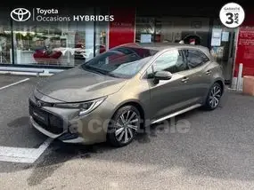 toyota-corolla-xii-2022-auto-32150-km-hybrides-1