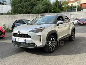 toyota-yaris-cross-2025-auto-6000-km-hybrides-1