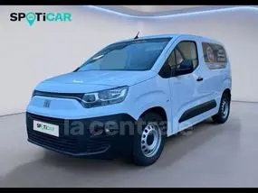 fiat-doblo-cargo-iii-phase-2-2022-auto-5000-km-électrique-1
