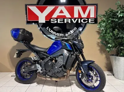 YAMAHA MT-09