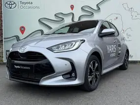 toyota-yaris-iv-2025-auto-6900-km-hybrides-1