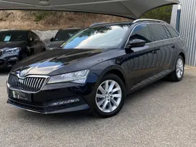 skoda-superb-iii-combi-phase-2-2023-auto-129000-km-diesel-1