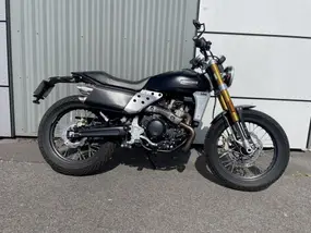 fantic-motor-caballero-2021-manual-2914-km-essence-1