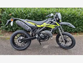 rieju-mrt-50-2024-manual-151-km-essence-1