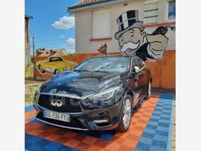 infiniti-q30-2016-auto-132400-km-diesel-1