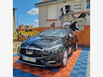 infiniti-q30-2016-auto-132400-km-diesel