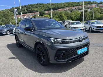 volkswagen-tiguan-iii-2024-auto-34000-km-diesel