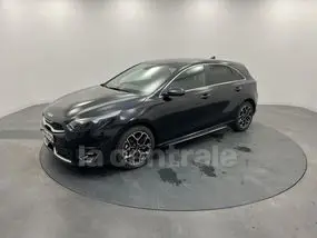 kia-ceed-iii-phase-2-2023-manual-500-km-essence-1