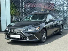 lexus-es-phase-3-2024-auto-32813-km-hybrides-1